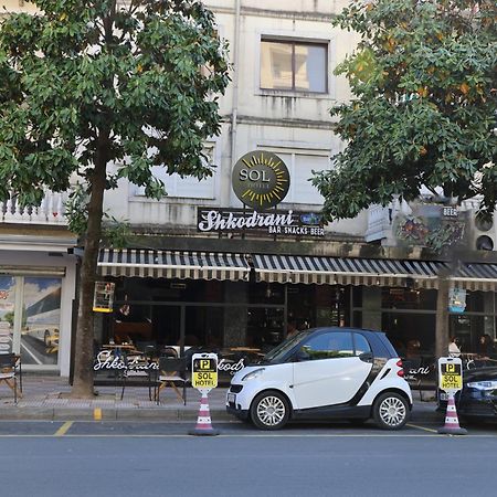 Sol Hotel Shkodër エクステリア 写真