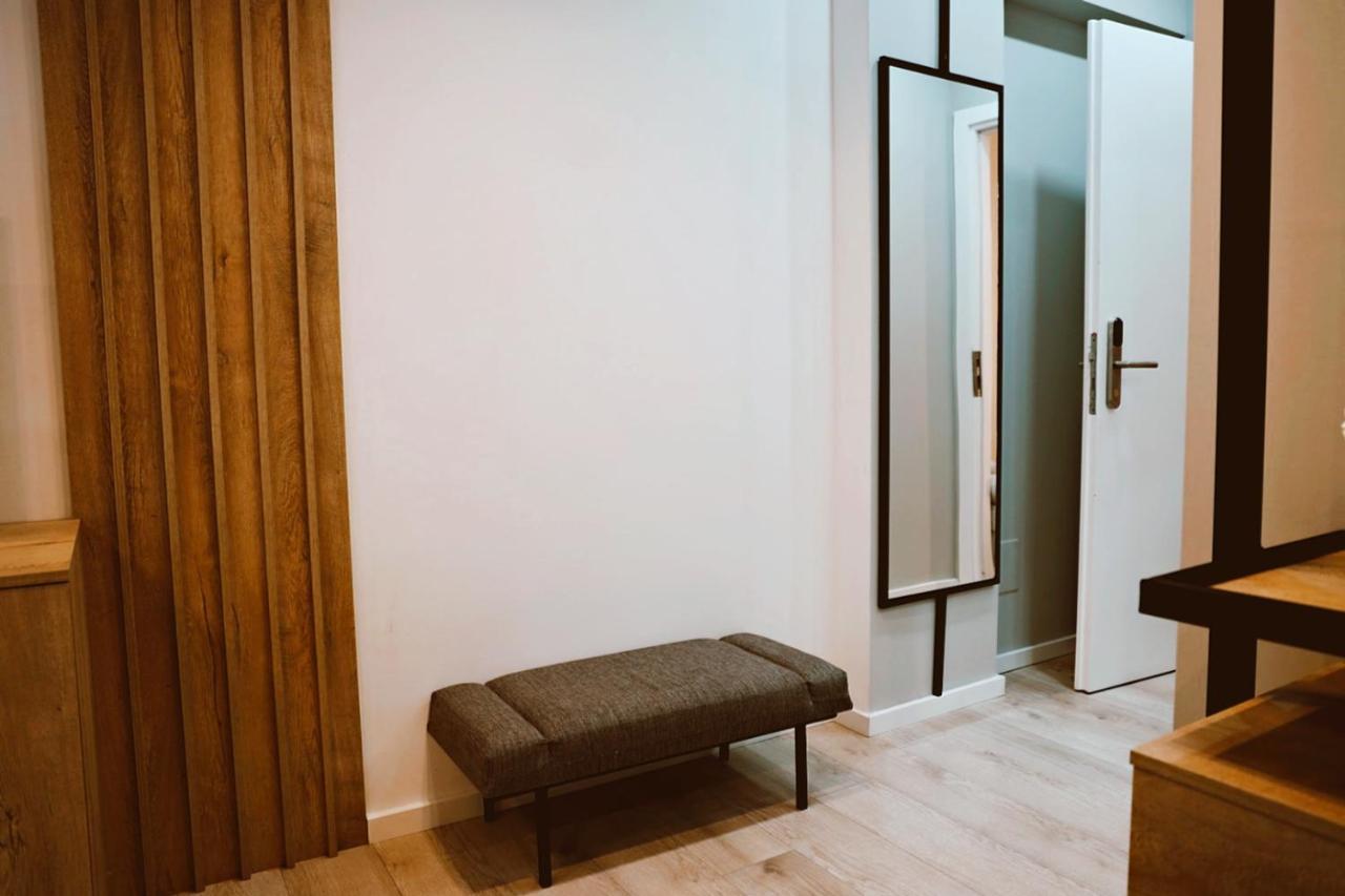 Sol Hotel Shkodër エクステリア 写真