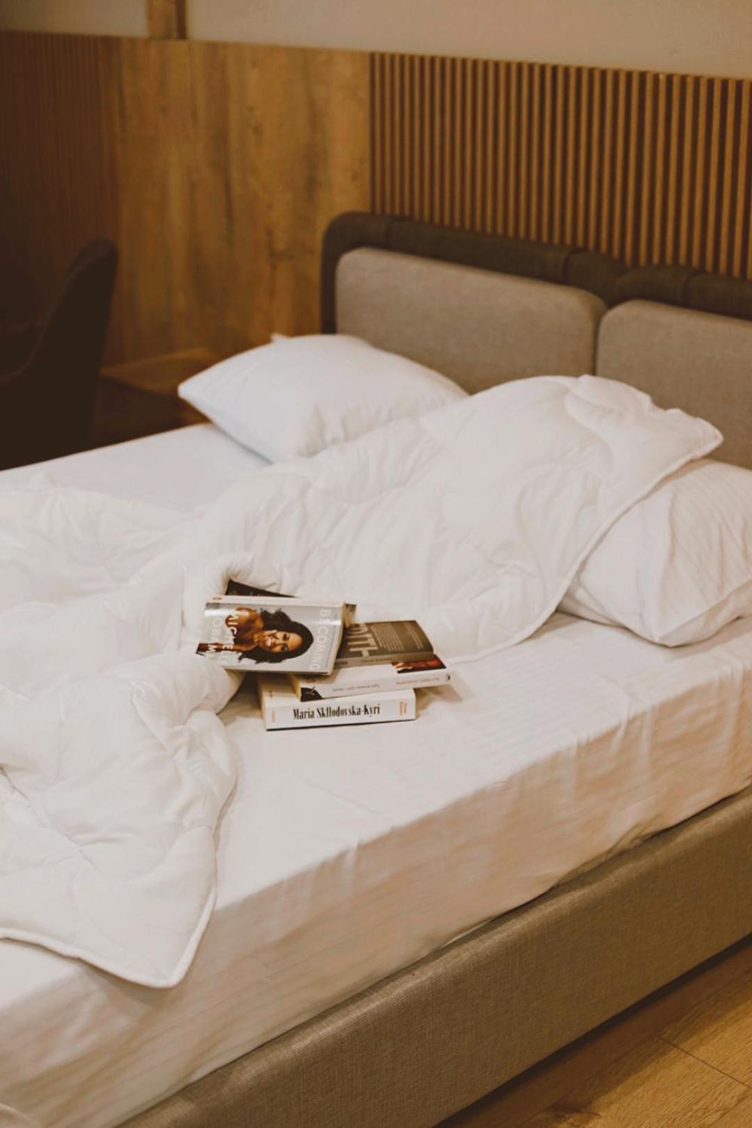 Sol Hotel Shkodër エクステリア 写真